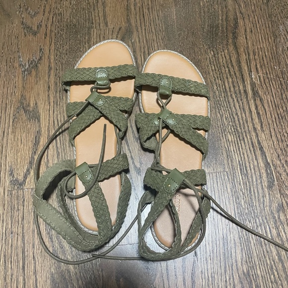 Old Navy Shoes - Green Sandals